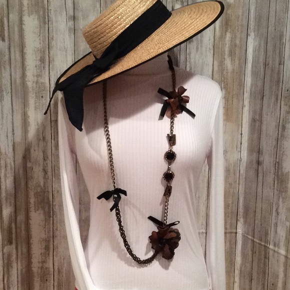 AUTH “MARNI” LONG, LEATHER FLOWER, RIBBON NECKLACE - Picture 4 of 6